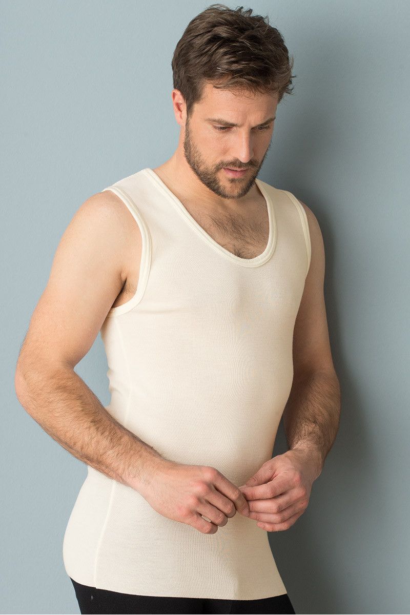 Sous-vêtement technique en laine sans manches - 1 Monsieur Solfin | Fabriqué en France Sous-vêtement technique en laine sans manches - 1 Monsieur Solfin | Fabriqué en France