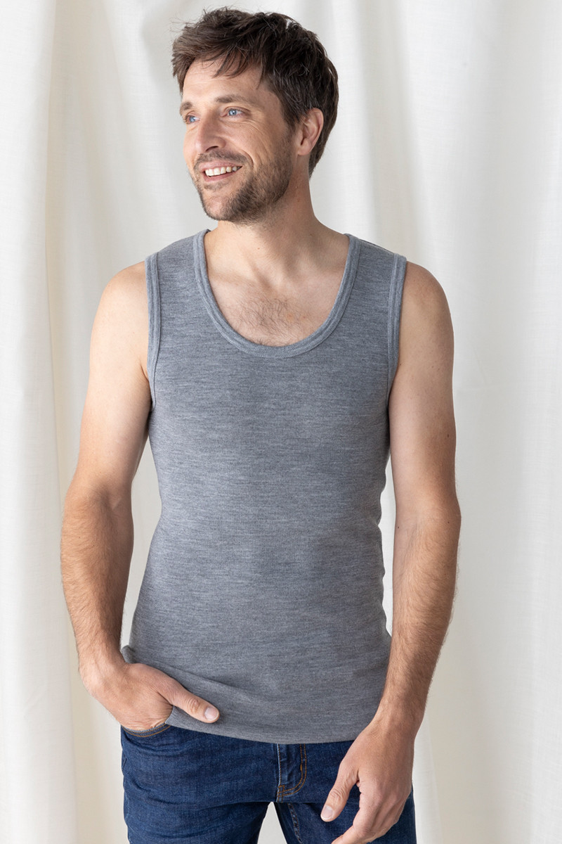 Sous-vêtement technique en laine sans manches - 8 Monsieur Solfin | Fabriqué en France Sous-vêtement technique en laine sans manches - 8 Monsieur Solfin | Fabriqué en France